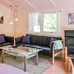 3 Bedroom Gorgeous In Dom wakacyjny